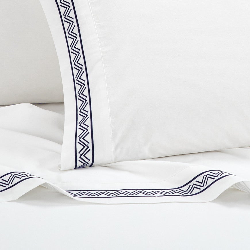 Chic Home Arden 4 Piece Embroidered Cotton Sheet Set Navy